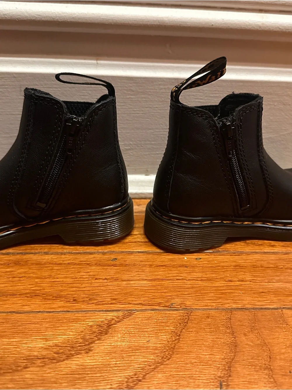 Dr. Martens Kids Black Chelsea Zip Boots